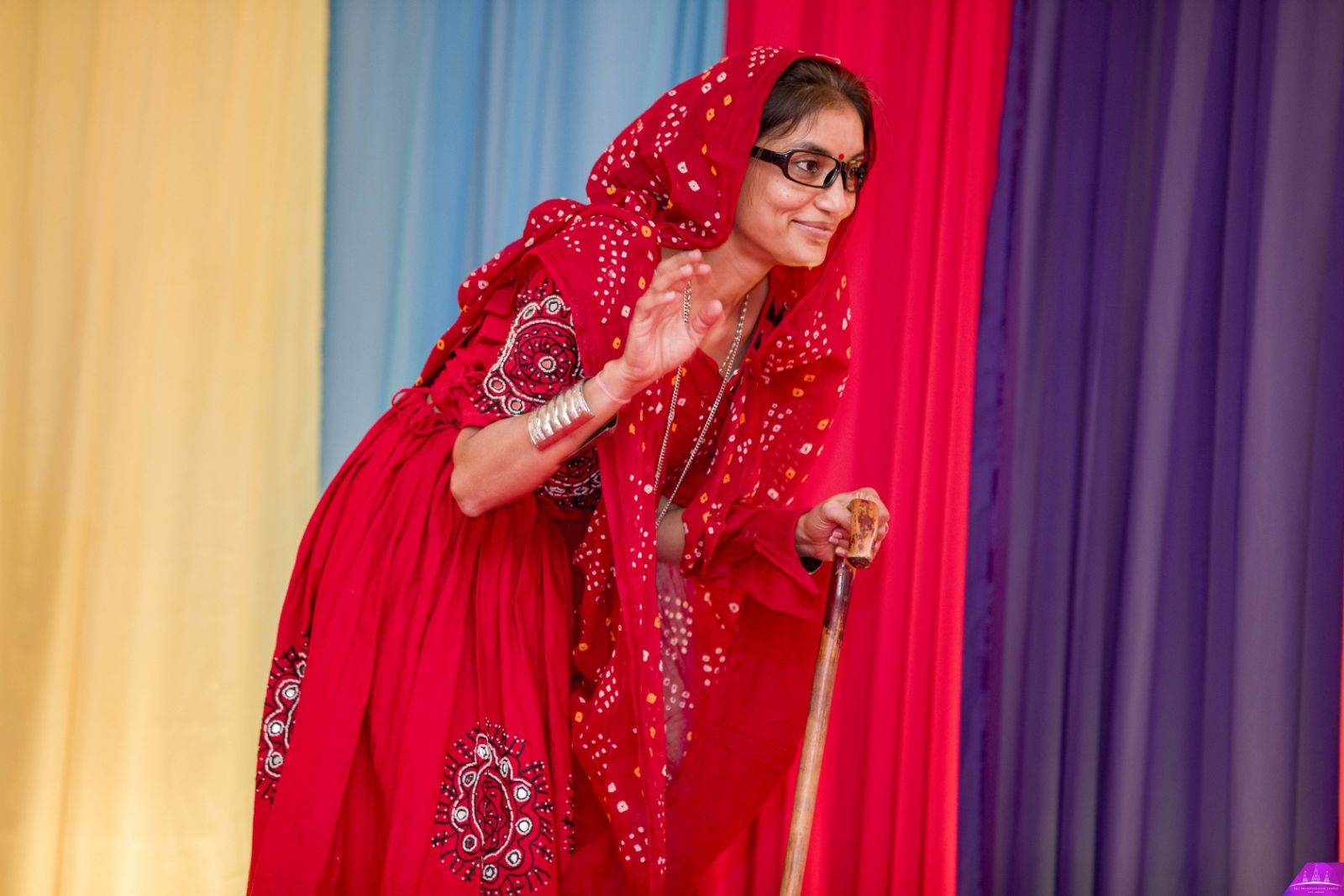 ©1987-2017 SKS Swaminarayan Temple East London